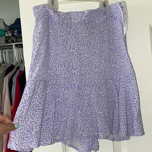 Light baby purple shirt/shorts